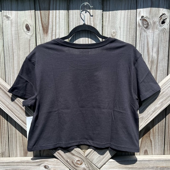 Wrangler Eagle Cropped Tee - Picture 2 of 3